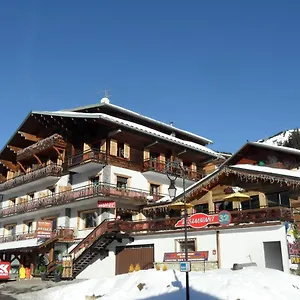 3* Hotel Arc En Ciel