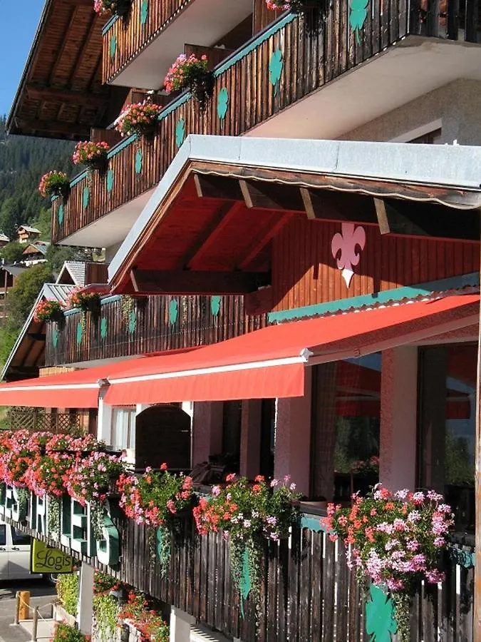Hotel Les Triolets Chatel 2*,  France