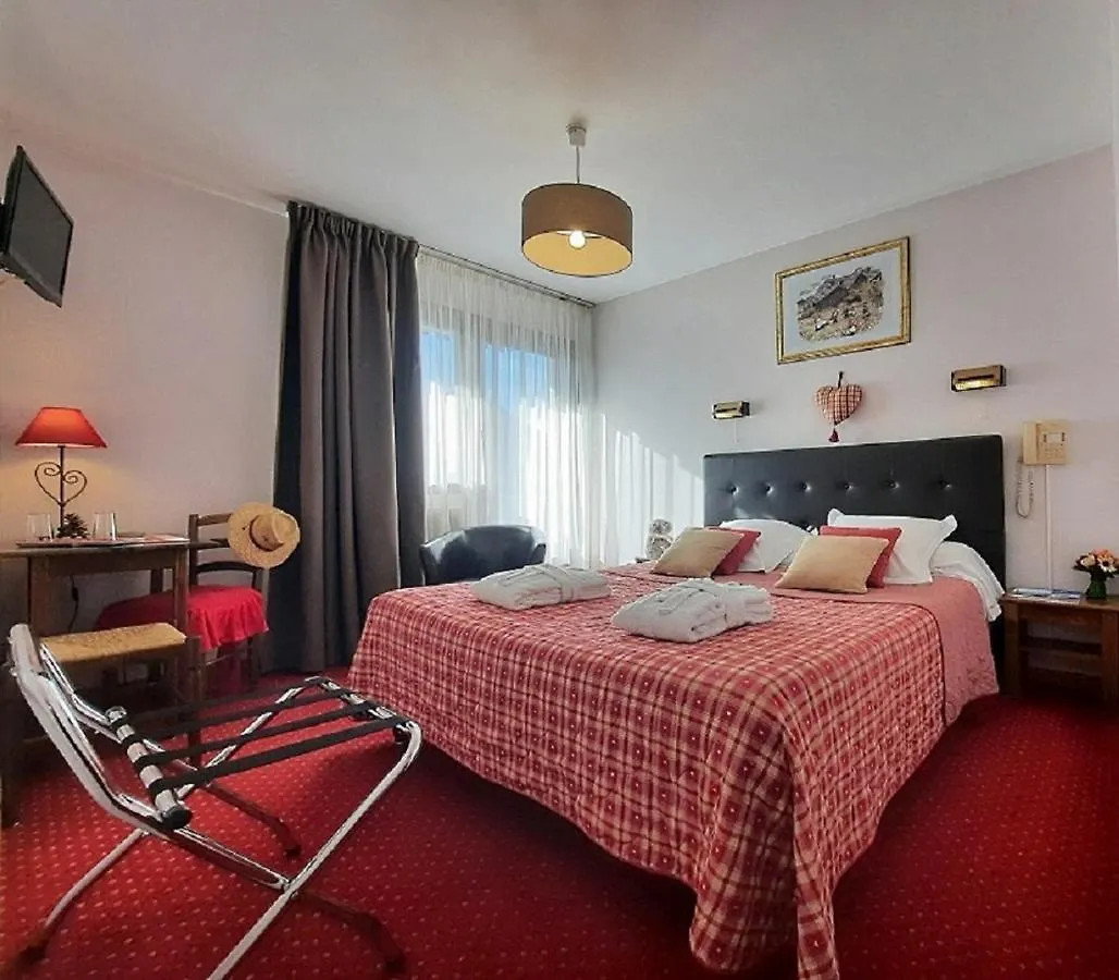 Hotel Les Triolets Chatel 2*,  France